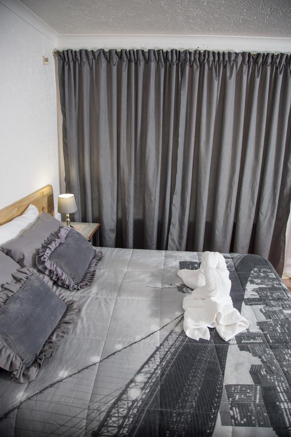 29 Polvy Street Hotel Mbombela Eksteriør billede