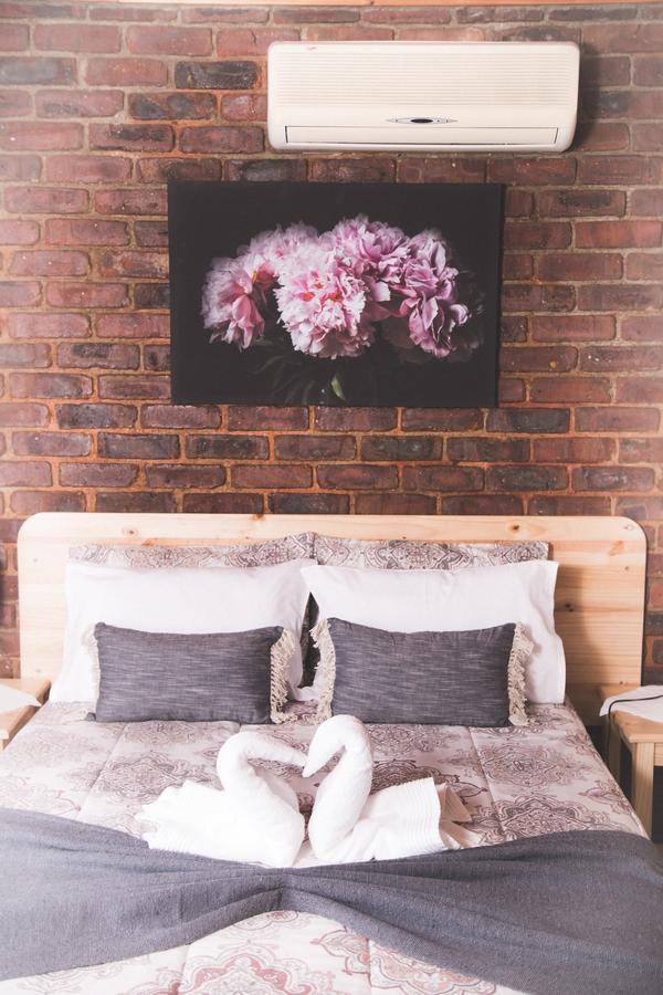 29 Polvy Street Hotel Mbombela Eksteriør billede